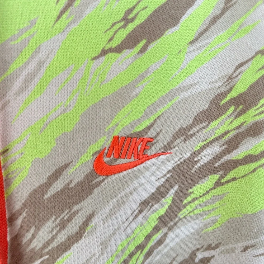 Nike Neon Green and Coral Patterned Hoodie